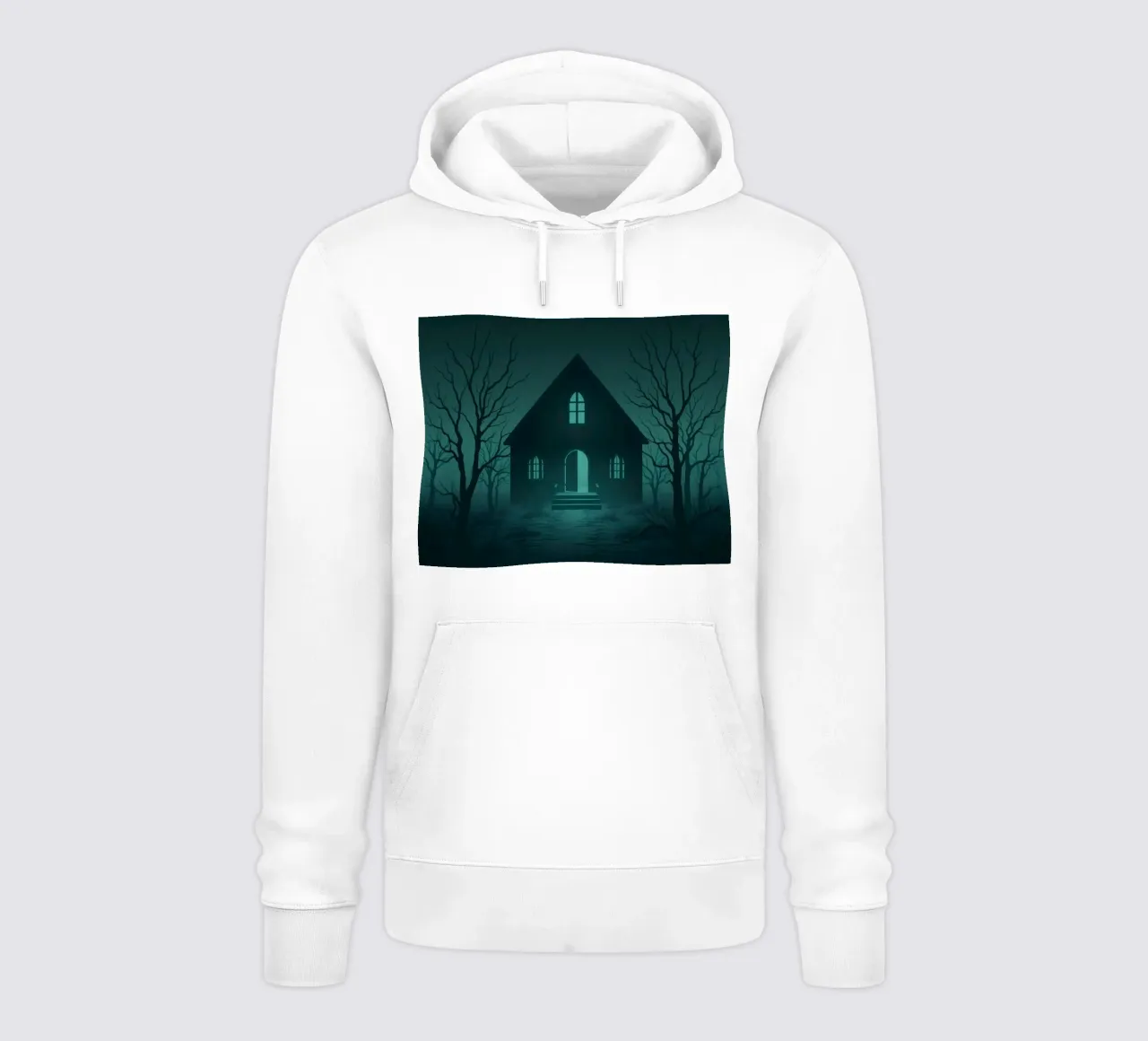 Unheimliches, vom Mondlicht beleuchtetes Haus in einem nebligen Wald Hoodie von DesignDoodle