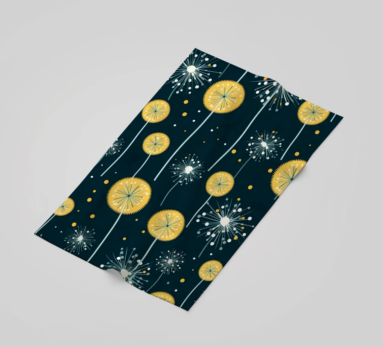 Dandelion Orbit Strandtuch von Botanical Pattern House
