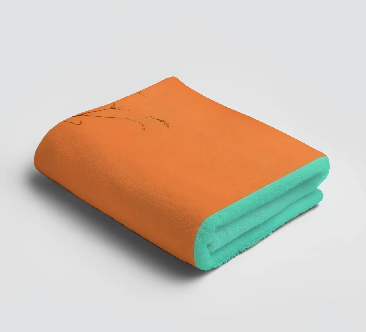 espositore decorativo con una pianta, una campana e zucche su un supporto asciugamano da bagno da DesignDoodle