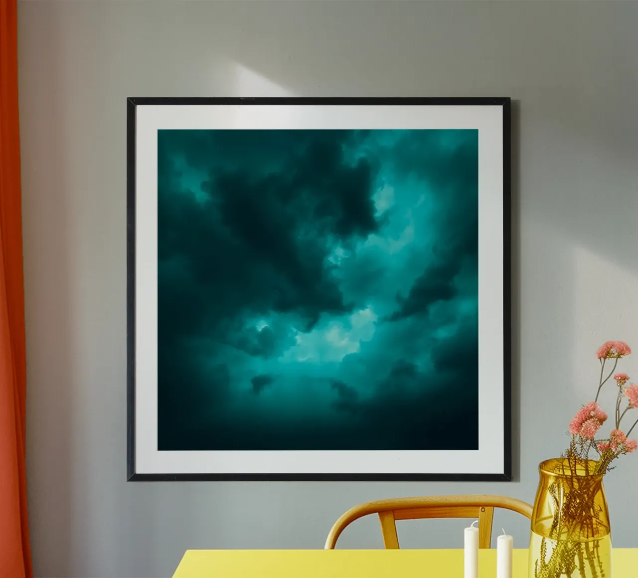 Dramáticas nubes se arremolinan en un cielo de mal humor justo antes de la tormenta hahnemühle de DesignDoodle