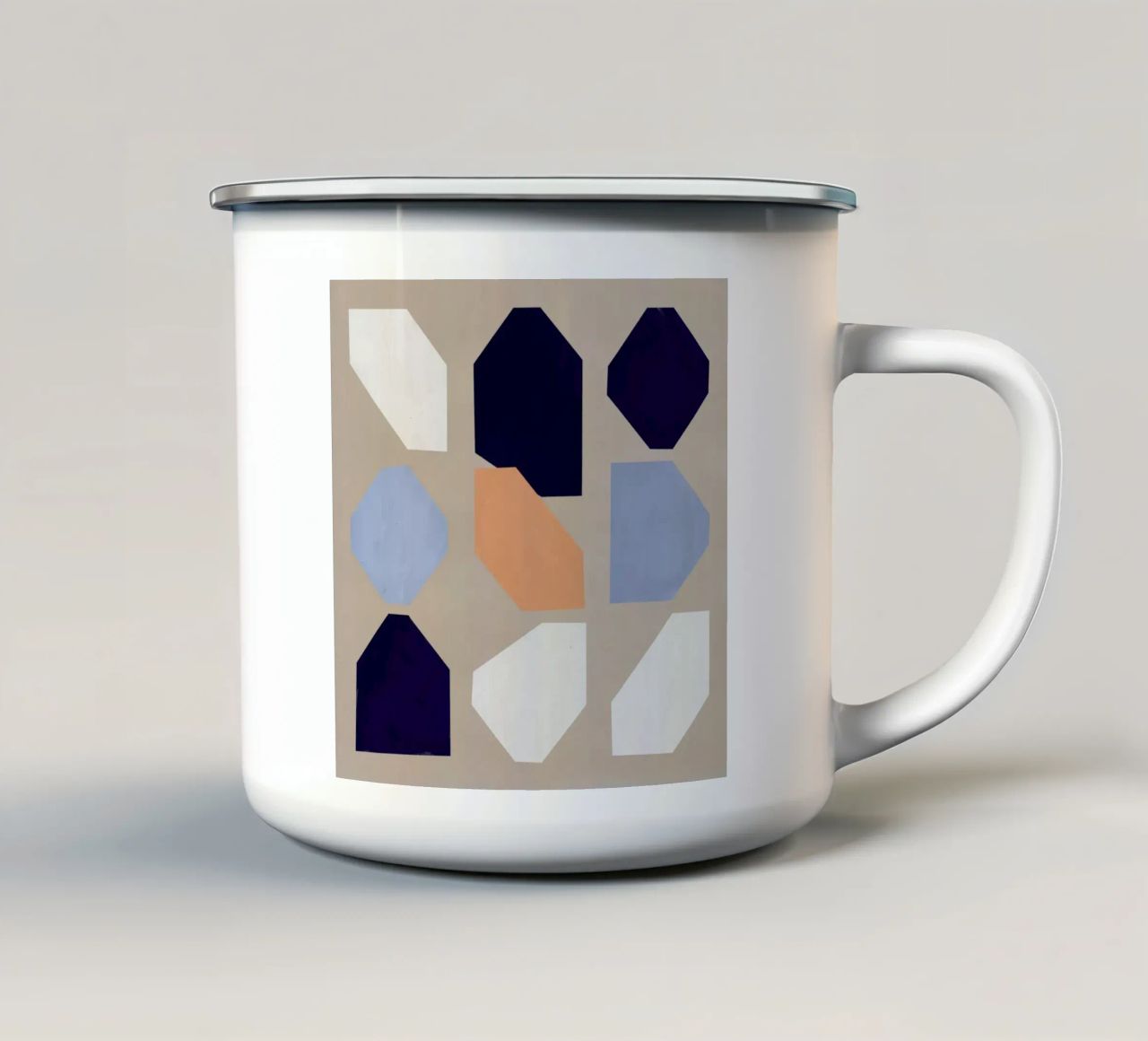 Forme geometriche di nove 02 tazza in smalto da Little Dean