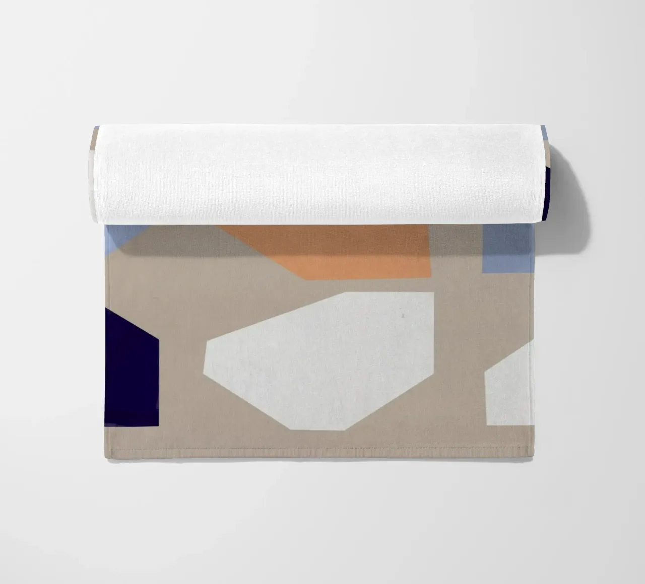 Forme geometriche di nove 02 telo mare da Little Dean