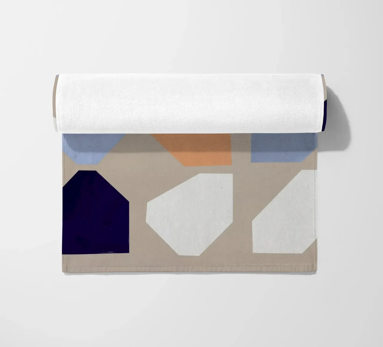 Forme geometriche di nove 02 telo mare da Little Dean