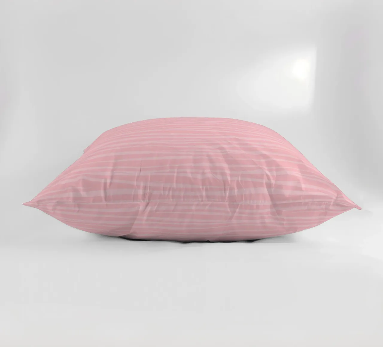 Marshmallow rosa con stampa zebrata cuscino da SilverPegasus