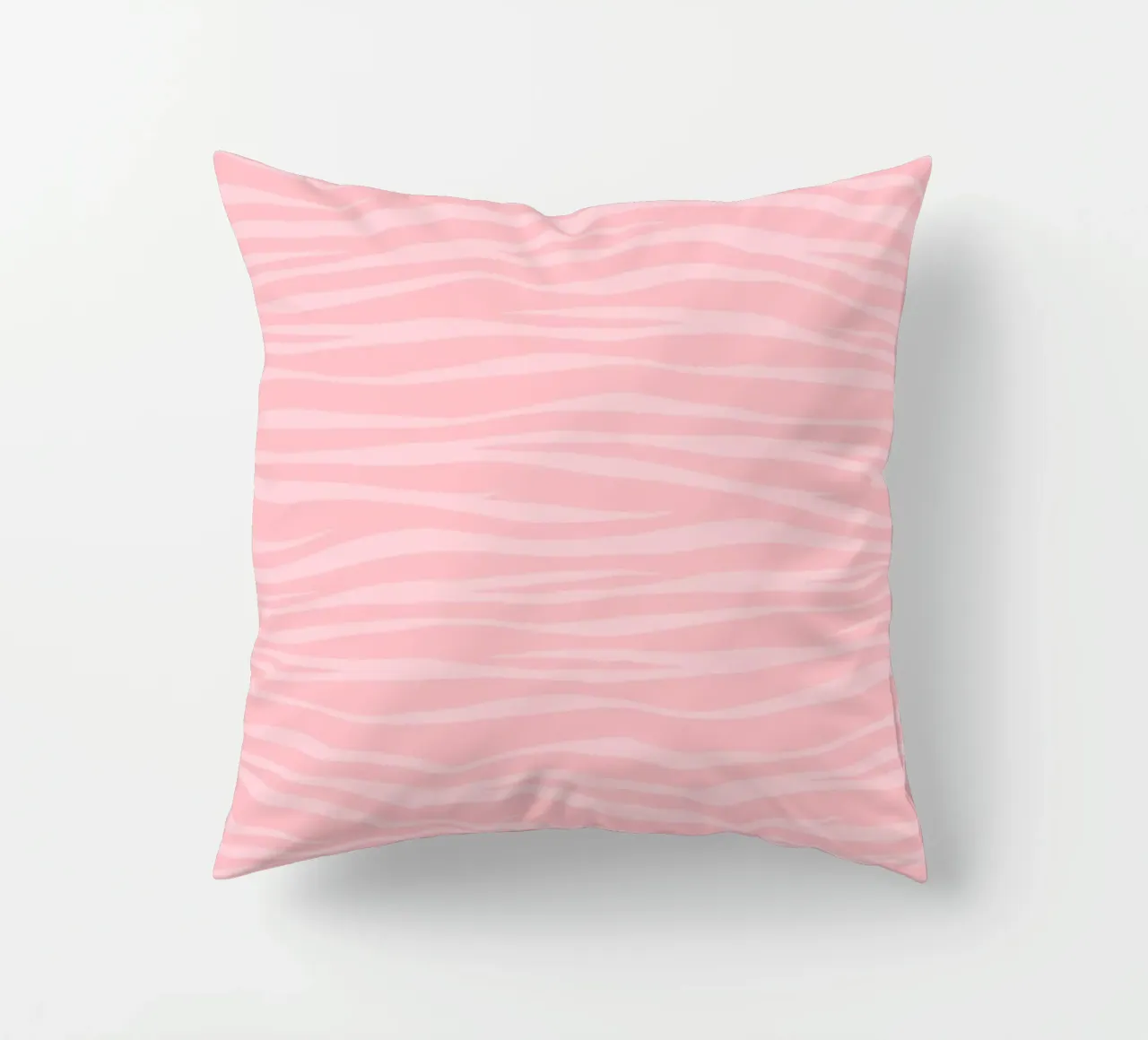 Marshmallow rosa con stampa zebrata cuscino da SilverPegasus