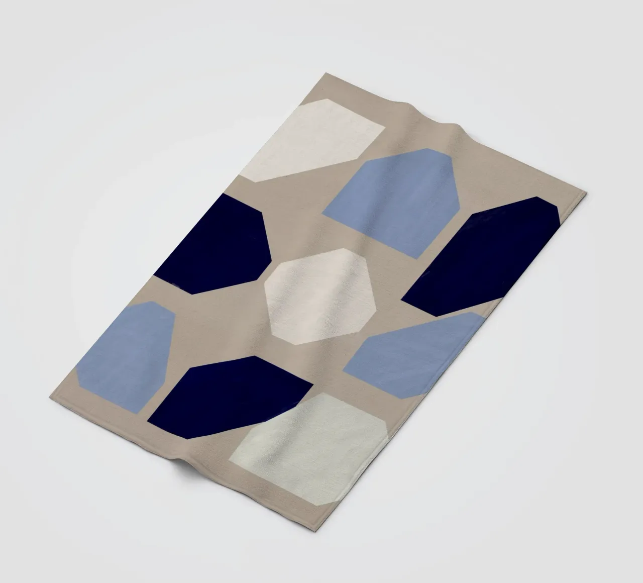 Forme geometriche di nove coperta in pile da Little Dean