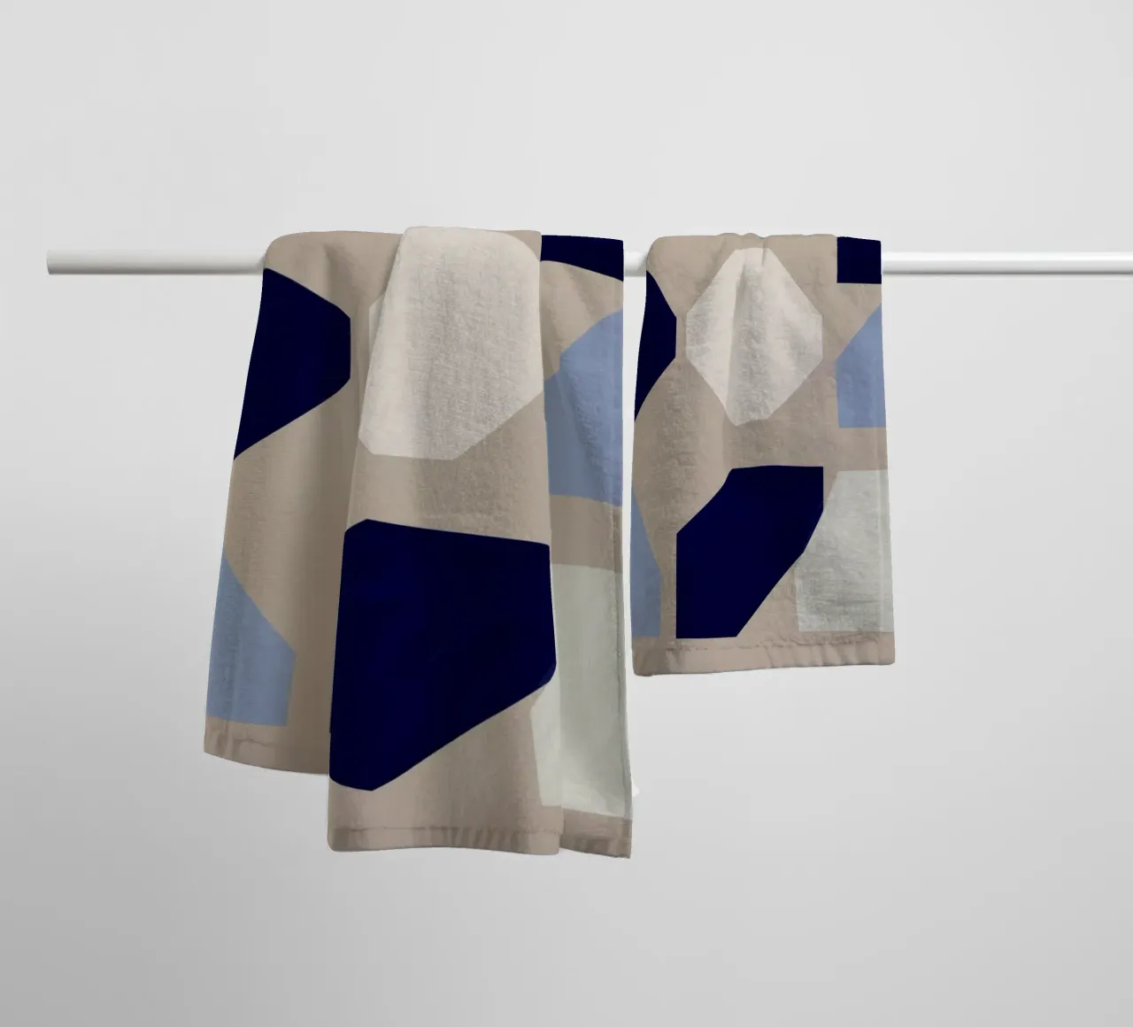 Forme geometriche di nove asciugamano da bagno da Little Dean