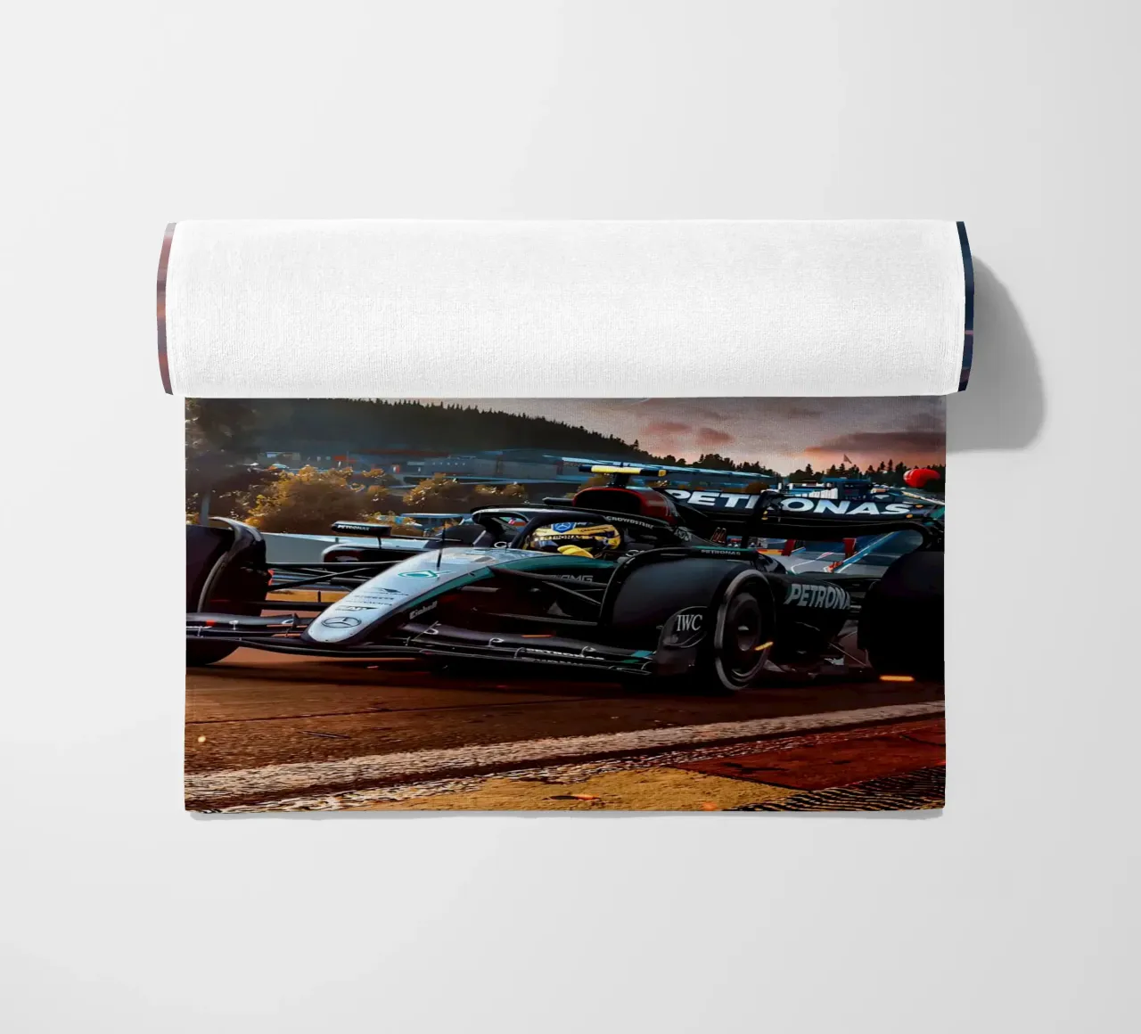Lewis Hamilton telo mare da Agus Creative