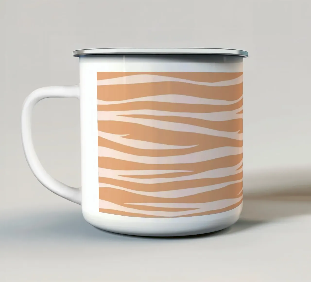 Toffee karamel met zebraprint emaille mok van SilverPegasus