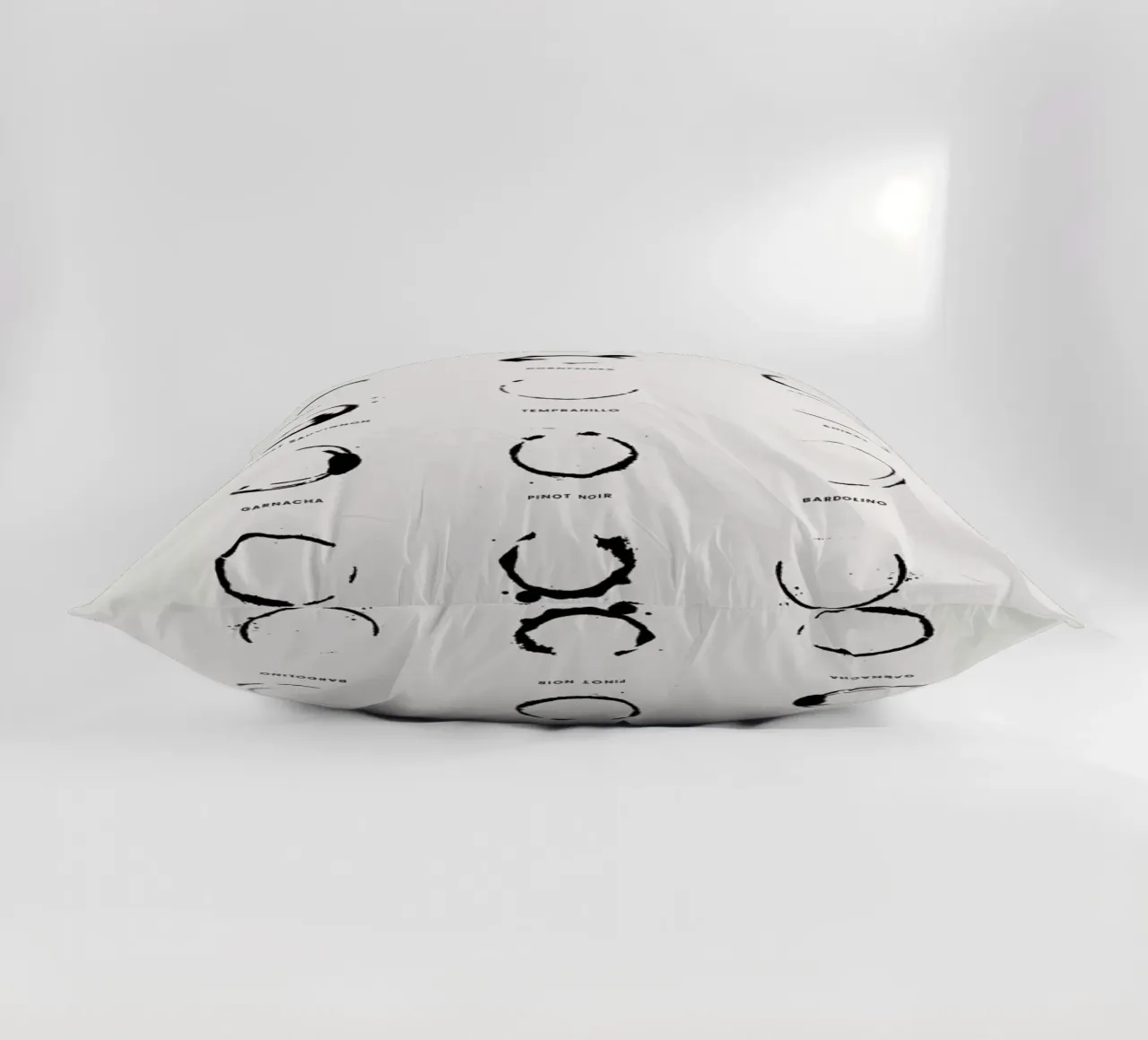 Paws Chart 2 cuscino da daylight design studio