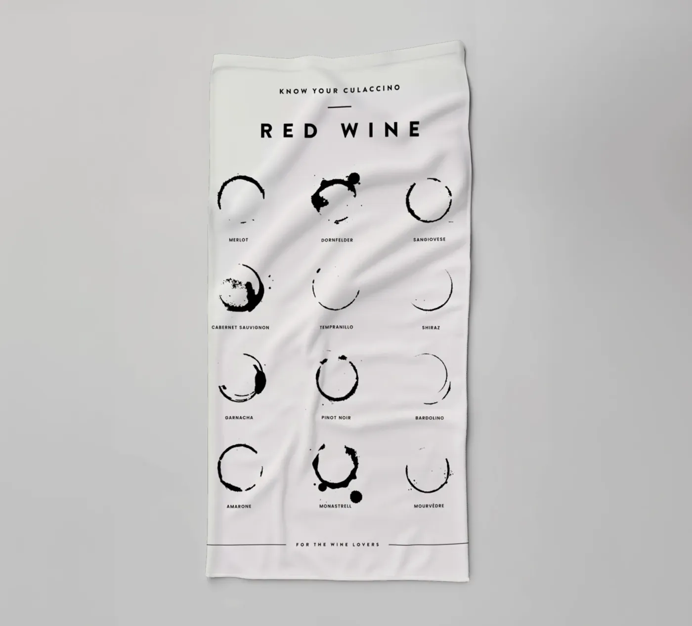 Paws Chart 2 badhanddoek van daylight design studio