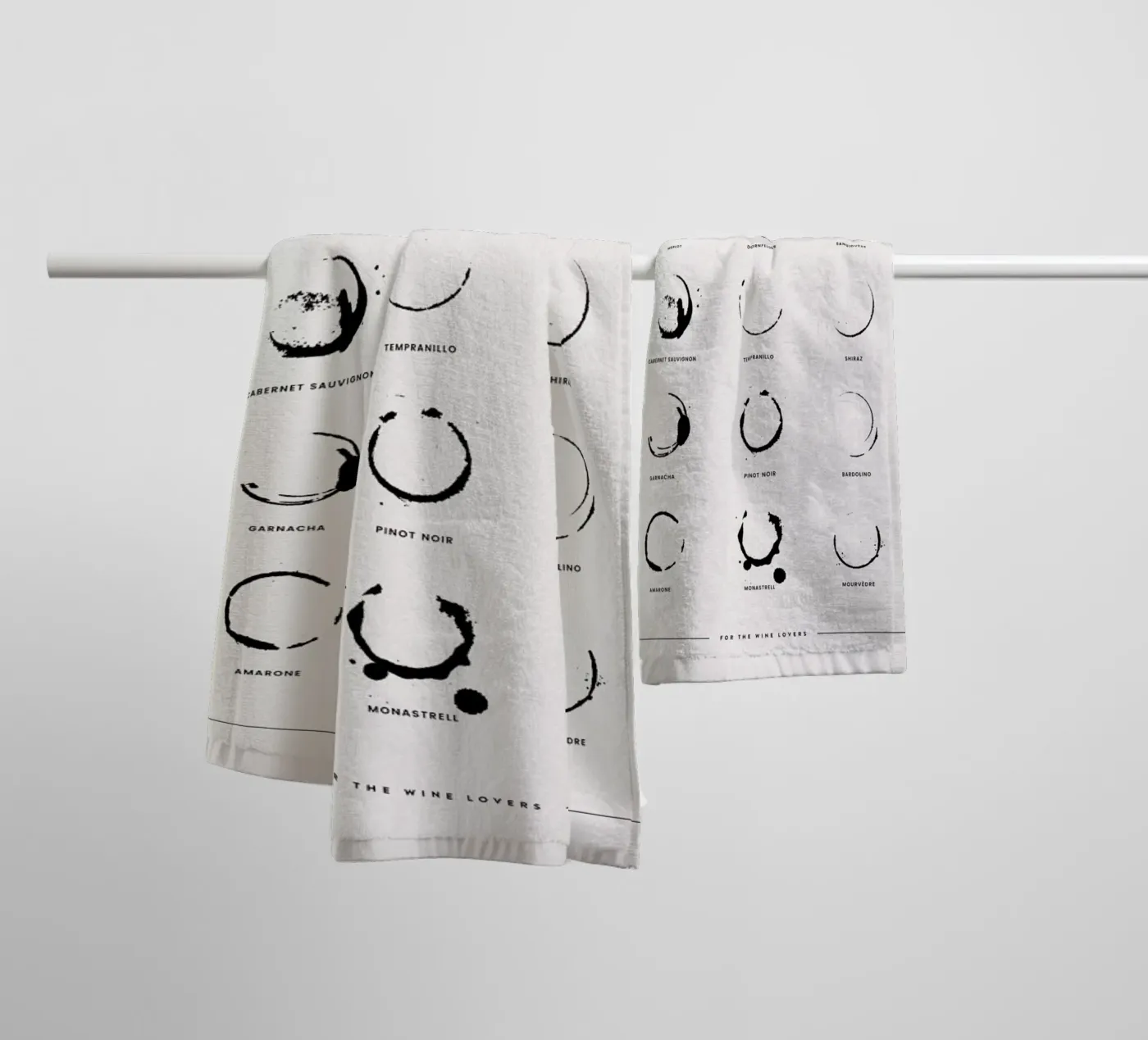 Paws Chart 2 badhanddoek van daylight design studio