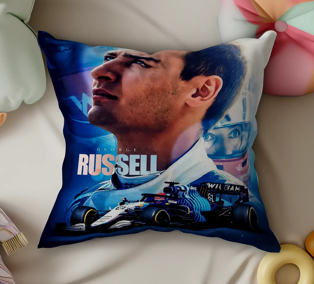 George Russell cuscino da Indah Creative