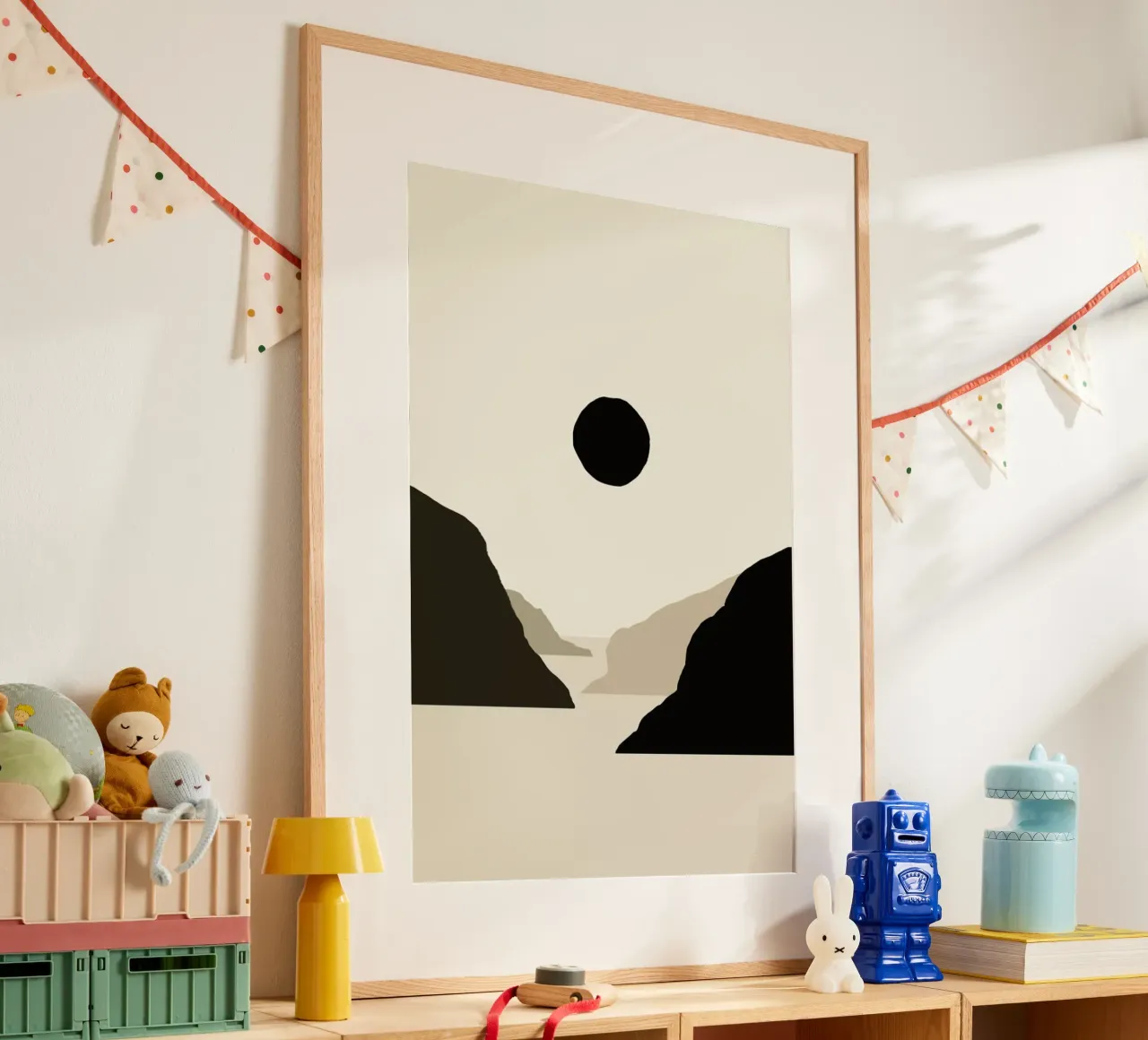 Black Moon Mountain poster con telaio in alluminio da Graphite