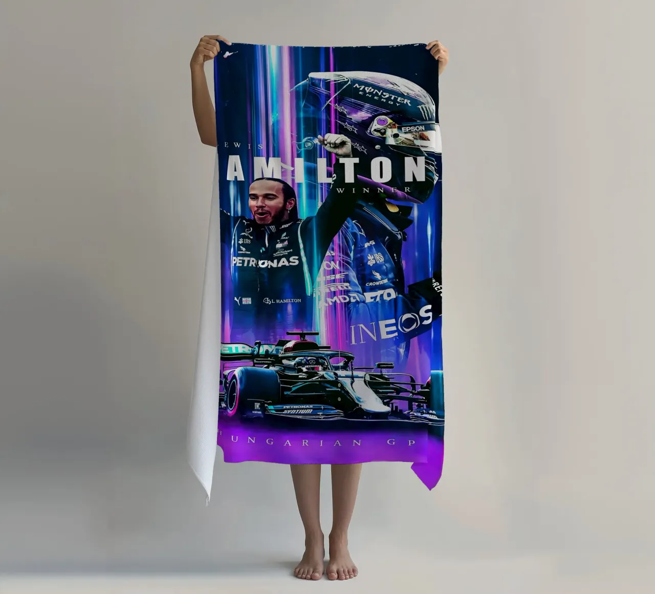 Lewis Hamilton telo mare da Indah Creative