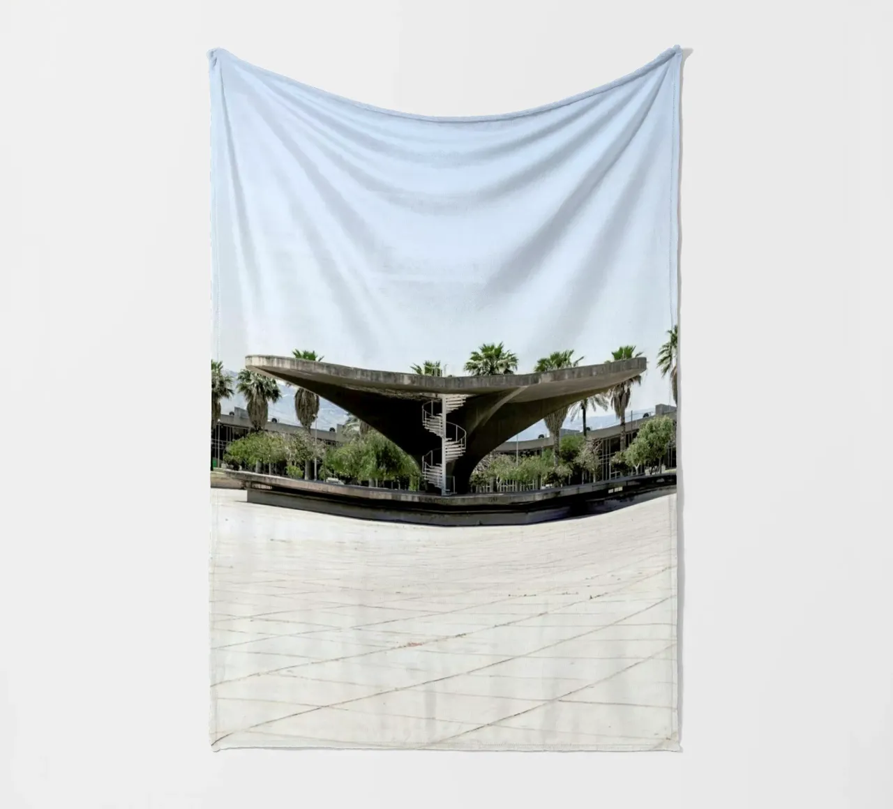 Niemeyer 4 coperta in pile da Marc Schulthess