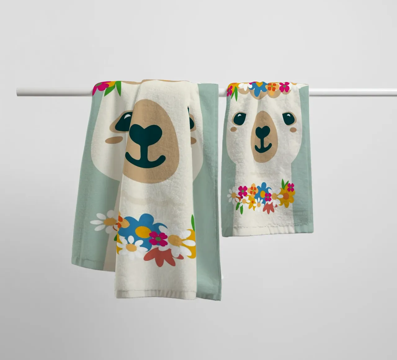 Flowery alpaca with wreath - Cheerful summer motif towel by namosh