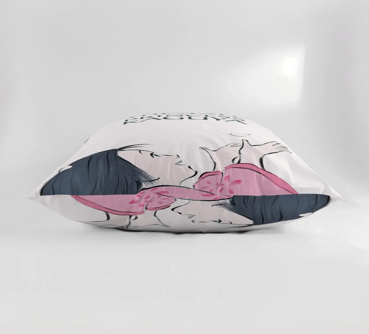 The Tale of the Princess Kaguya cuscino da Attaboy Dsgn