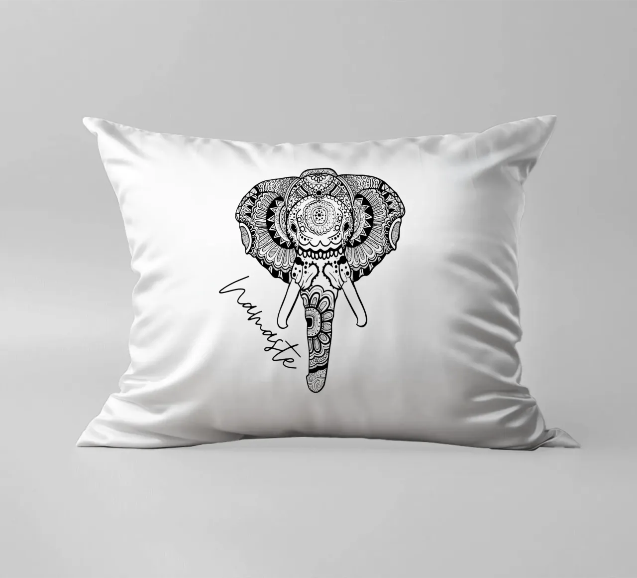 Elefante Namaste in stile mandala boho cuscino da ArtDesign by KBK