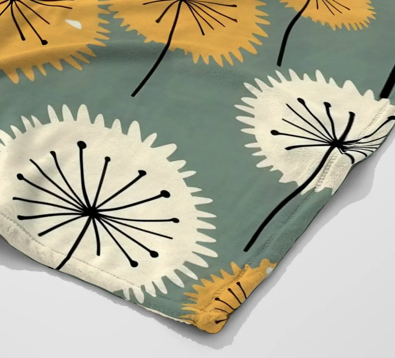 Amber Whimsy Pusteblumen Fleecedecke von Botanical Pattern House
