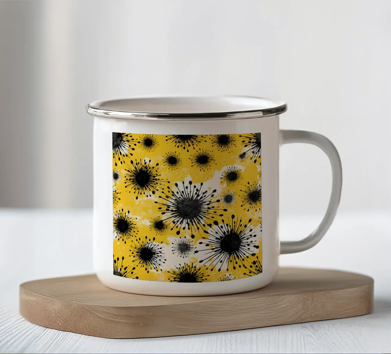 Campi di dente di leone dorati tazza in smalto da Botanical Pattern House