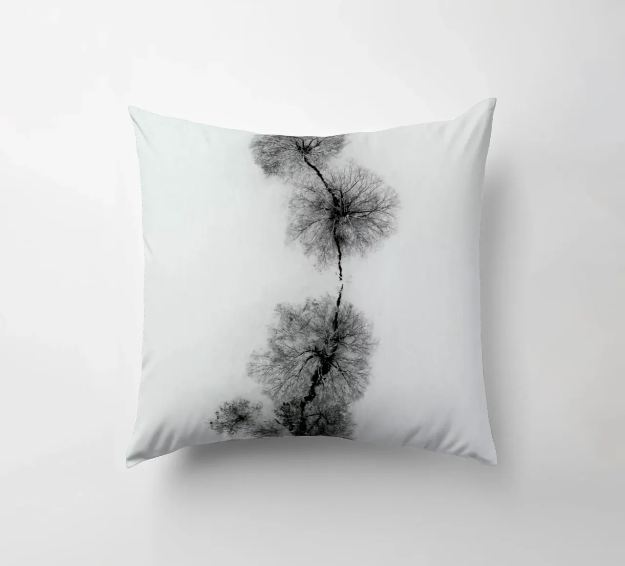 Trees At A Snowy Ice Stream Kissen von Studio Nahili