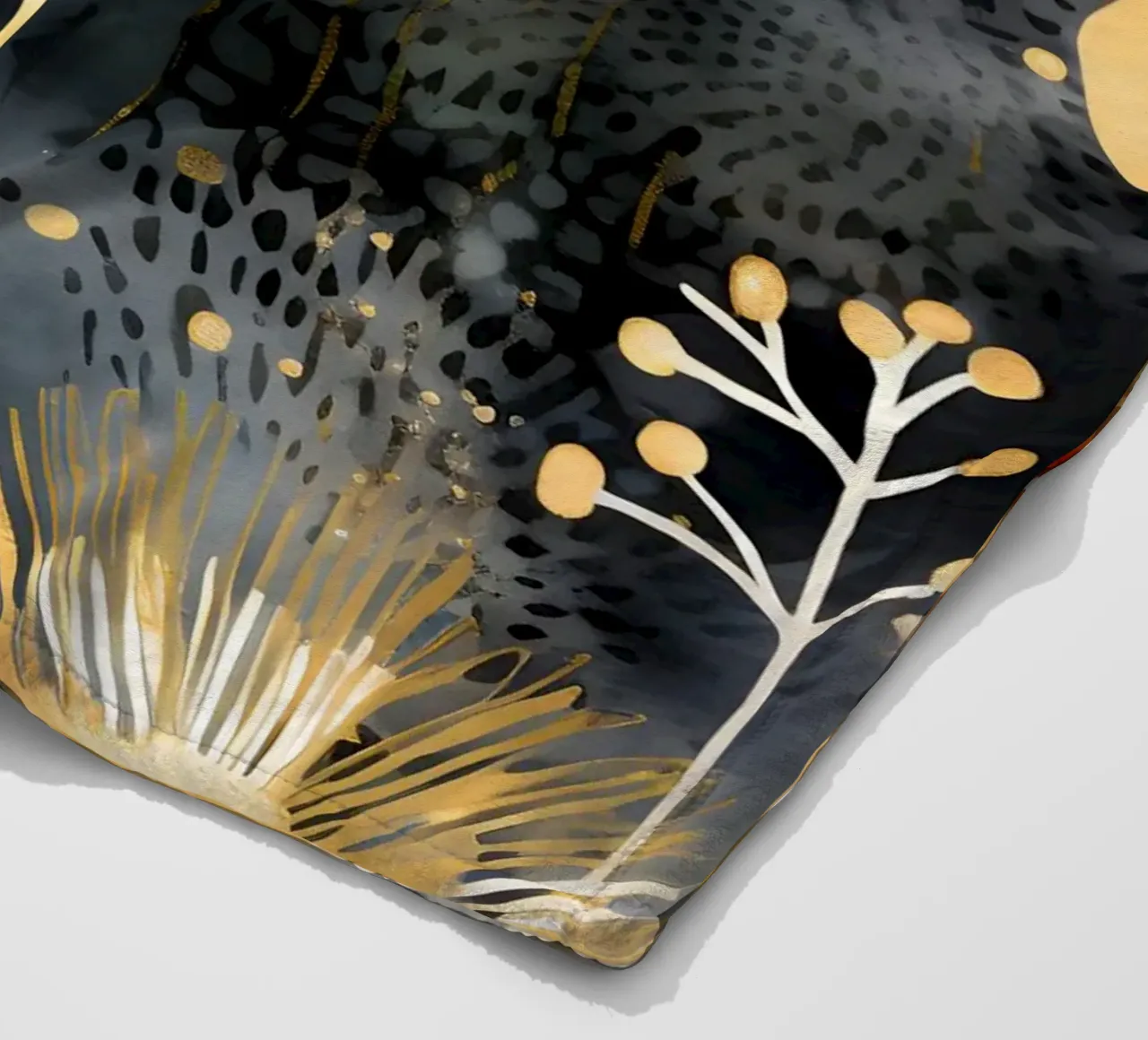 Denti di leone in lamina d'oro coperta in pile da Botanical Pattern House
