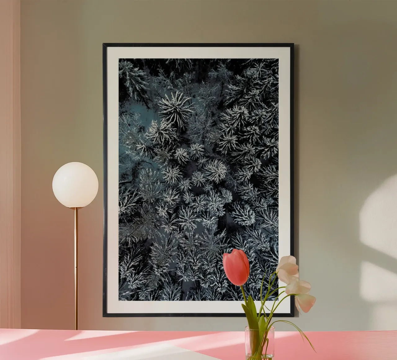 Path Through The Winter Forest poster da Studio Nahili