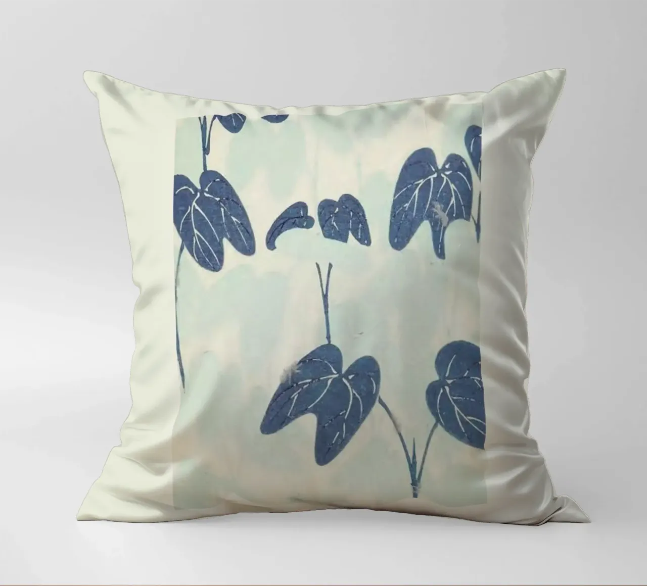 Shin-Bijutsukai - Leaves cuscino da Vintage by JUNIQE