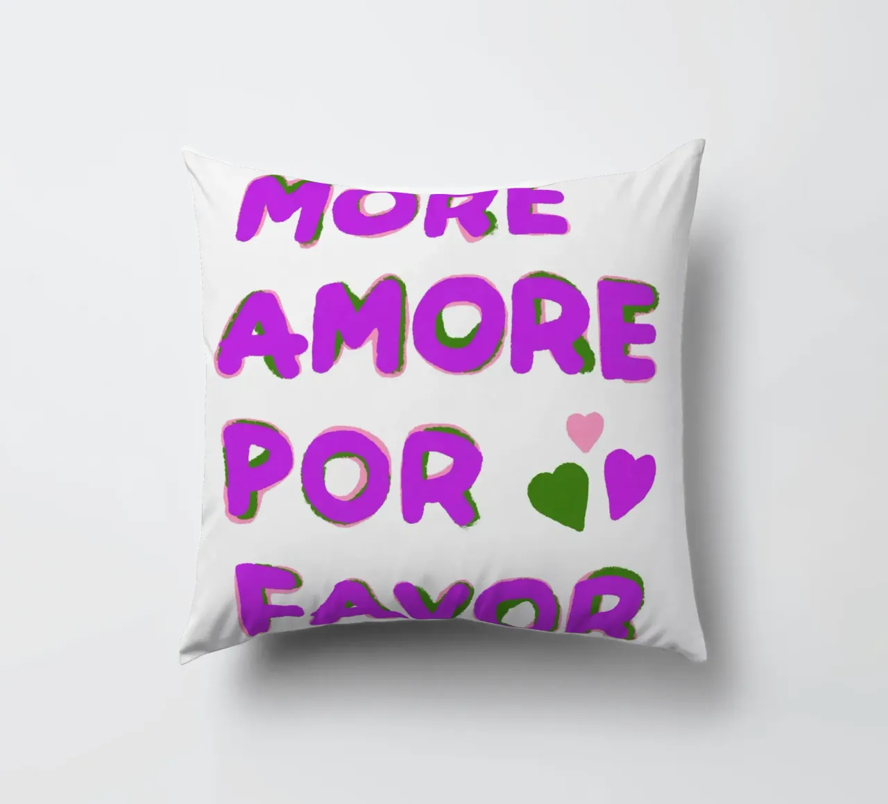 Più amore, per favore! cuscino da Carinaprint