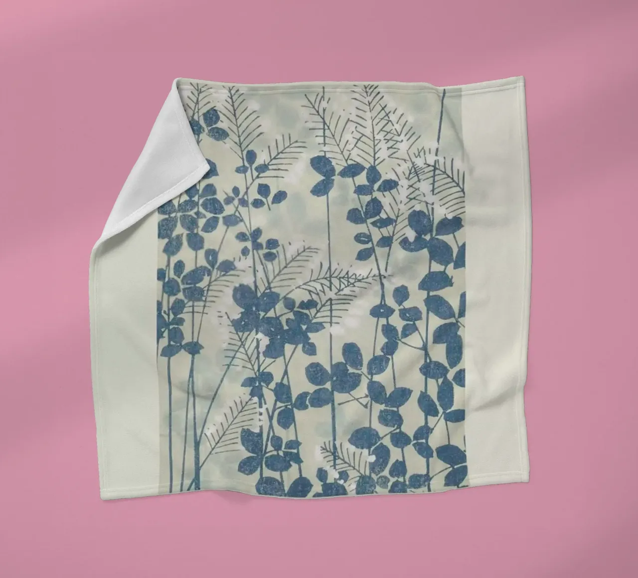Shin-Bijutsukai - Leaves And Ferns coperta in pile da Vintage by JUNIQE