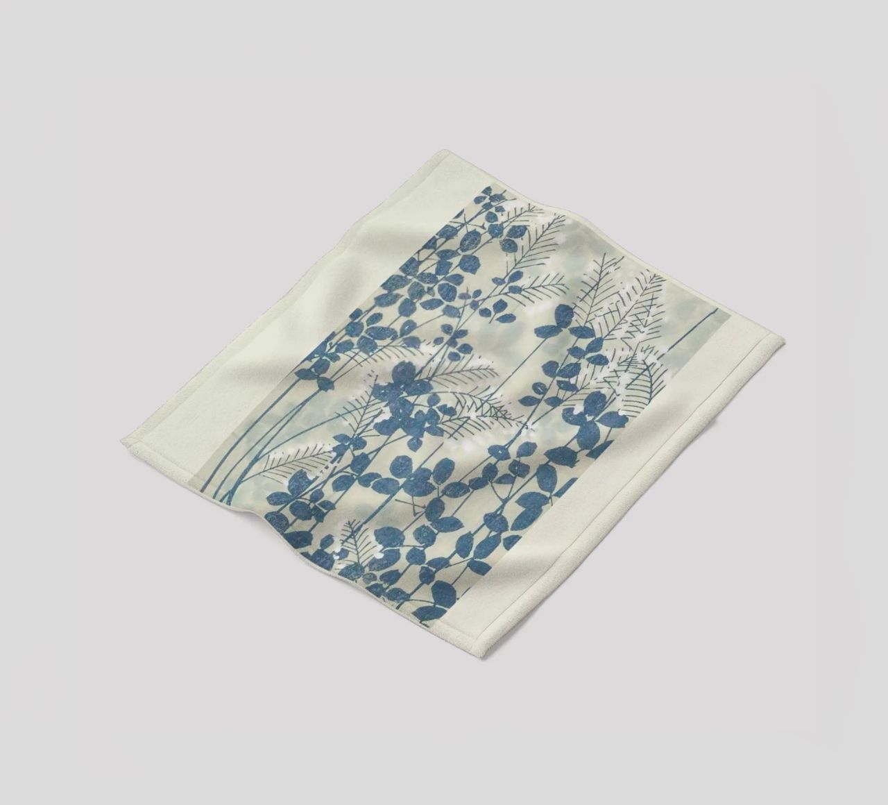 Shin-Bijutsukai - Leaves And Ferns Fleecedecke von Vintage by JUNIQE
