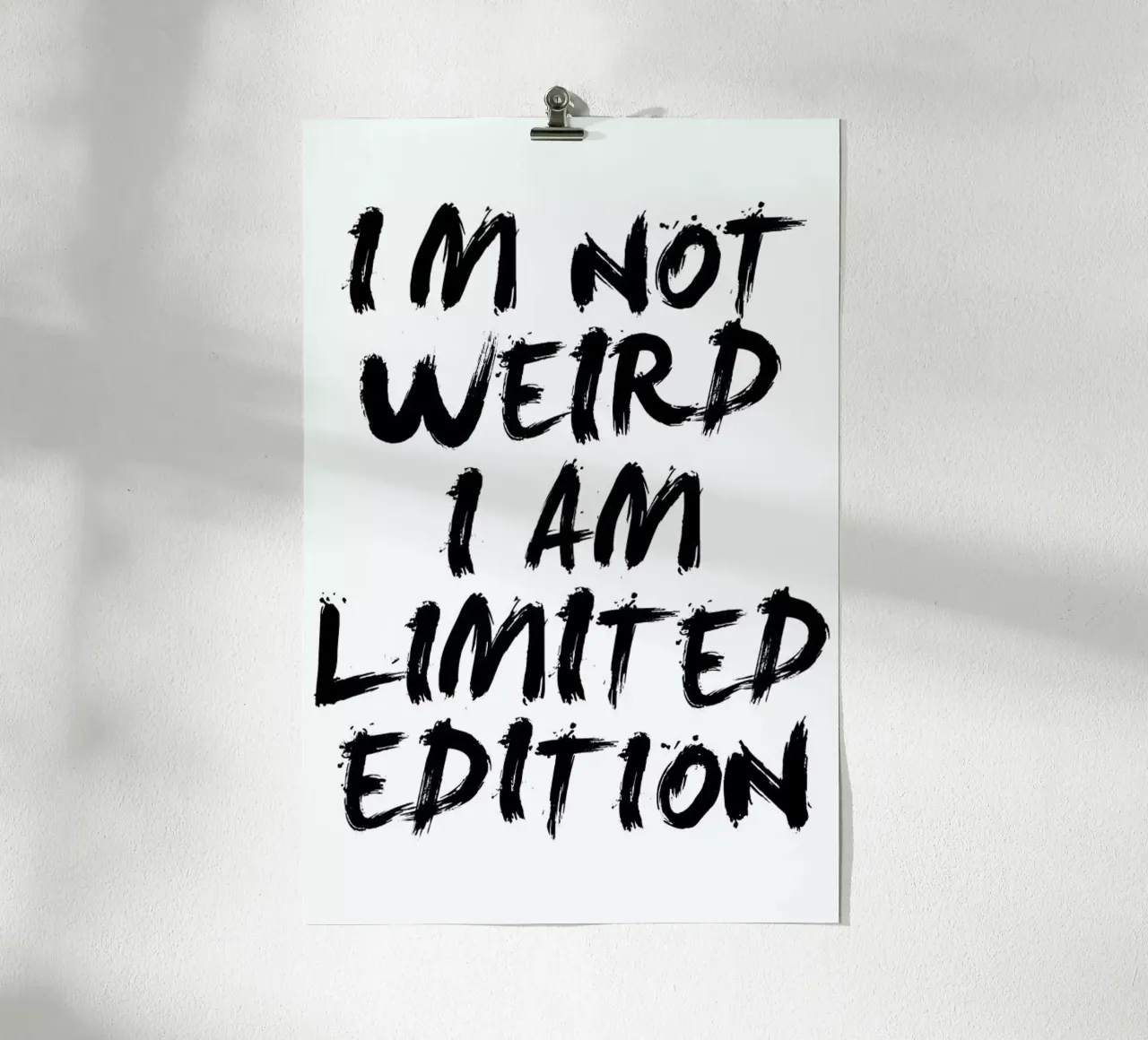 weird poster con telaio in alluminio da Mottos by Sinan Saydik