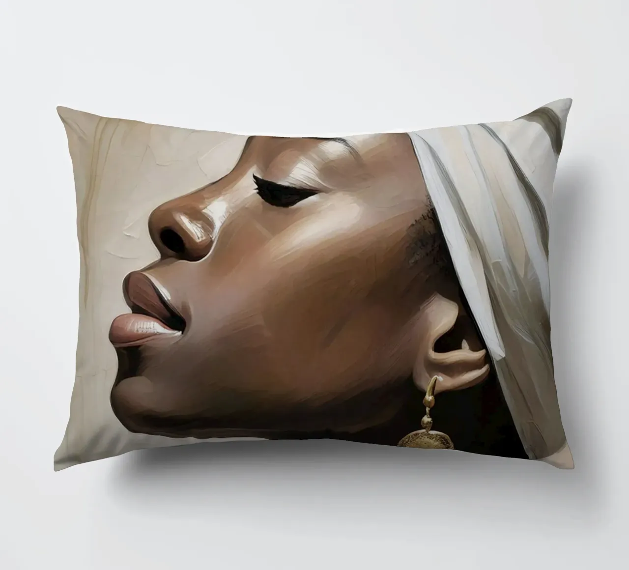 Ritratto donna africana in colori tenui cuscino da Take Your Art BV