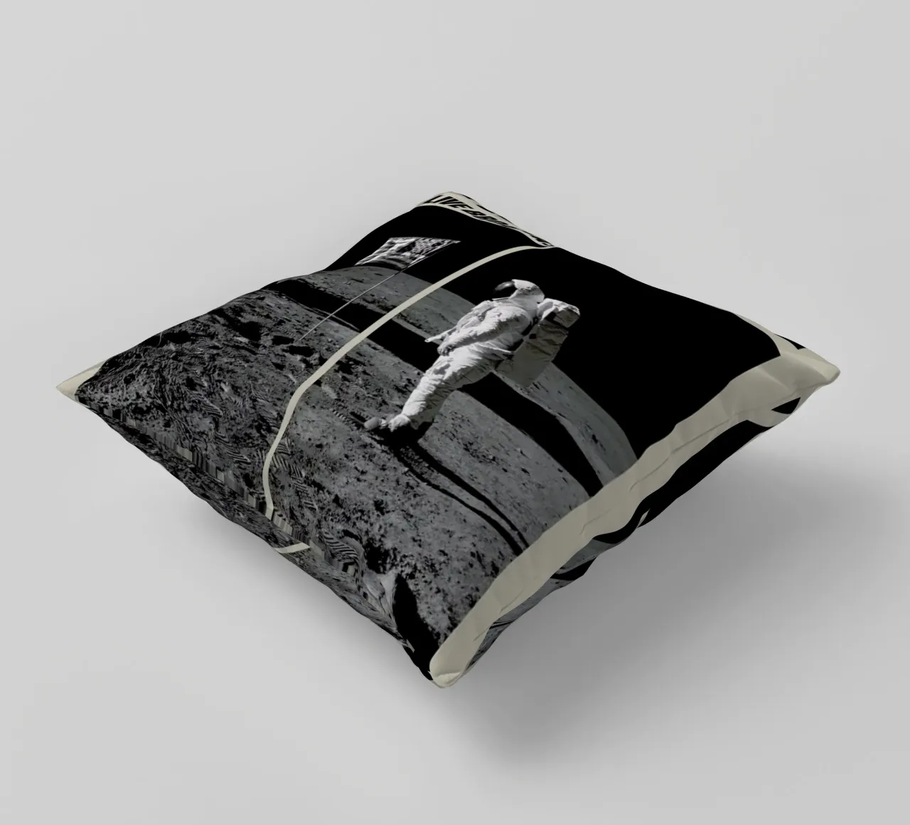 Apollo 11, Madison Square Garden II cuscino da Vintage by JUNIQE