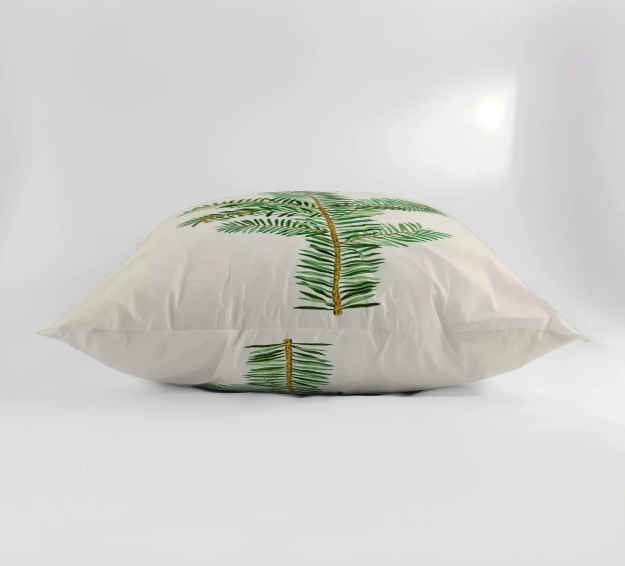 Pierre-Joseph Redouté - English Yew cuscino da Vintage by JUNIQE