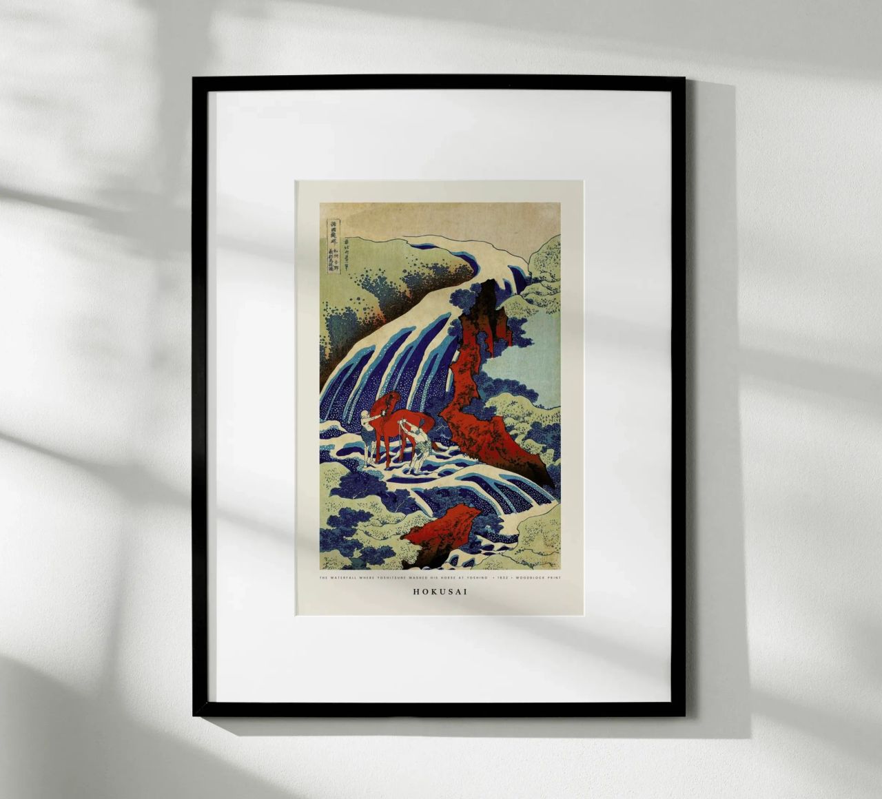 Hokusai - The Waterfall Where Yoshitsune Washed His Horse at Yoshino poster de Vintage by JUNIQE