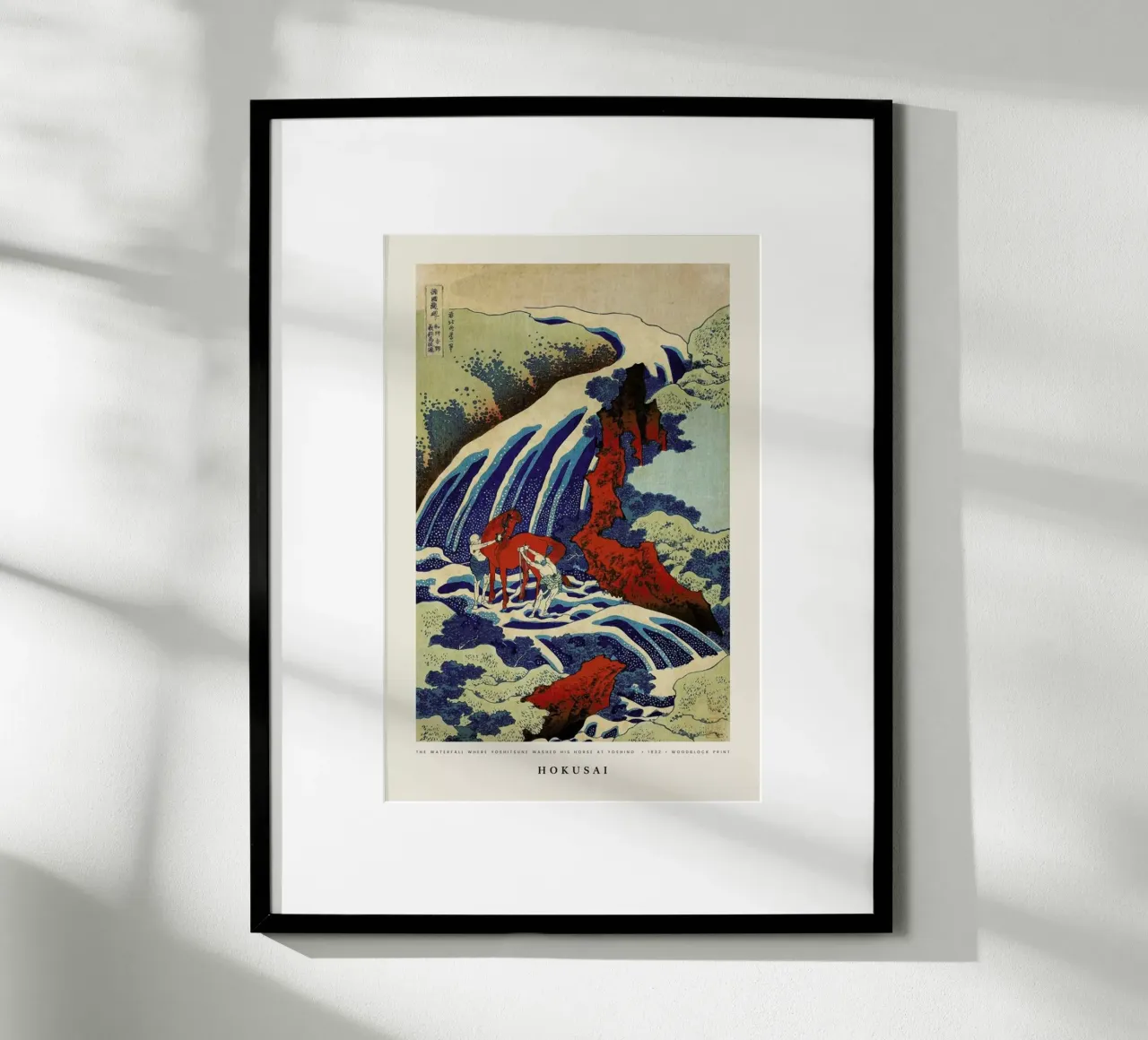 Hokusai - The Waterfall Where Yoshitsune Washed His Horse at Yoshino poster con telaio in plastica da Vintage by JUNIQE