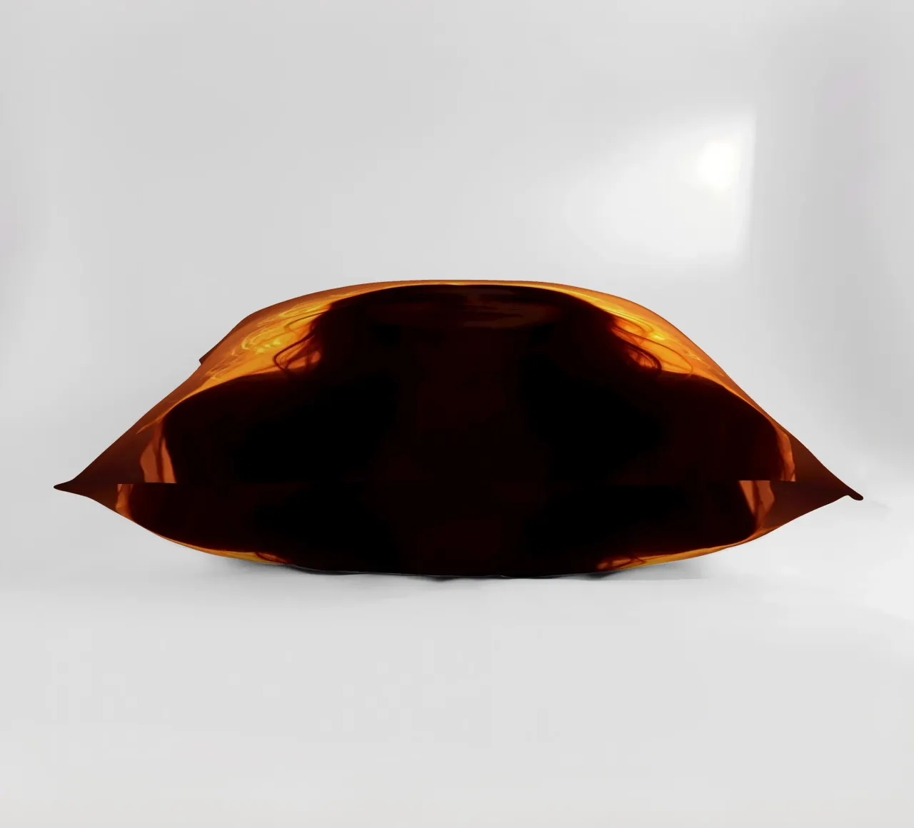 silhouette di una donna illuminata da una luce calda cuscino da DesignDoodle