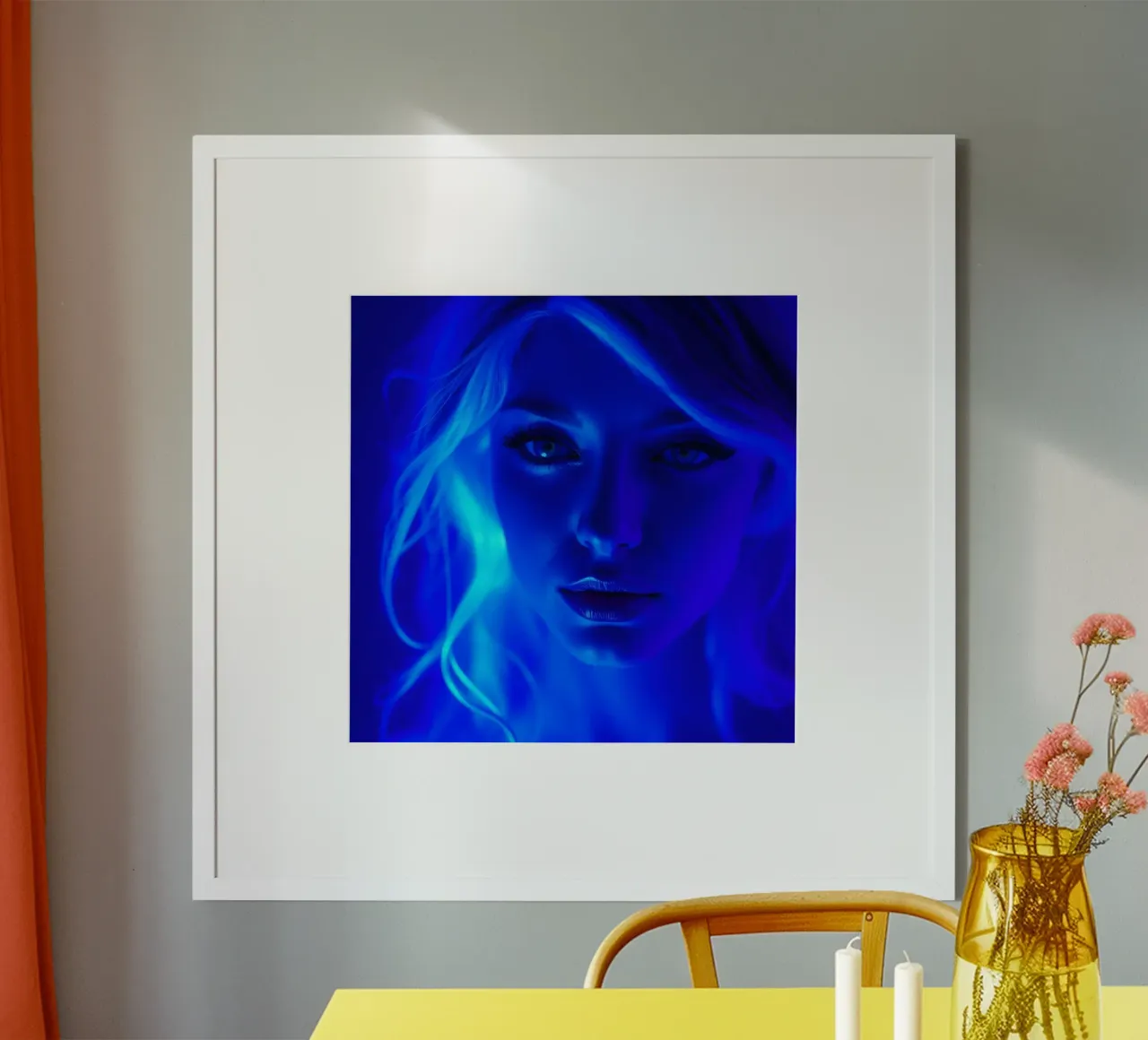 femme avec un éclairage bleu lumineux mettant en valeur la beauté du visage poster avec cadre en aluminium de DesignDoodle