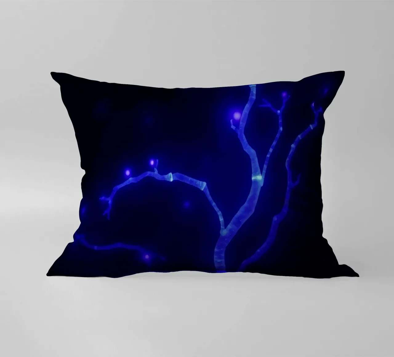 Forme curve e luminescenti in colori pastello si fondono tra loro. cuscino da DesignDoodle