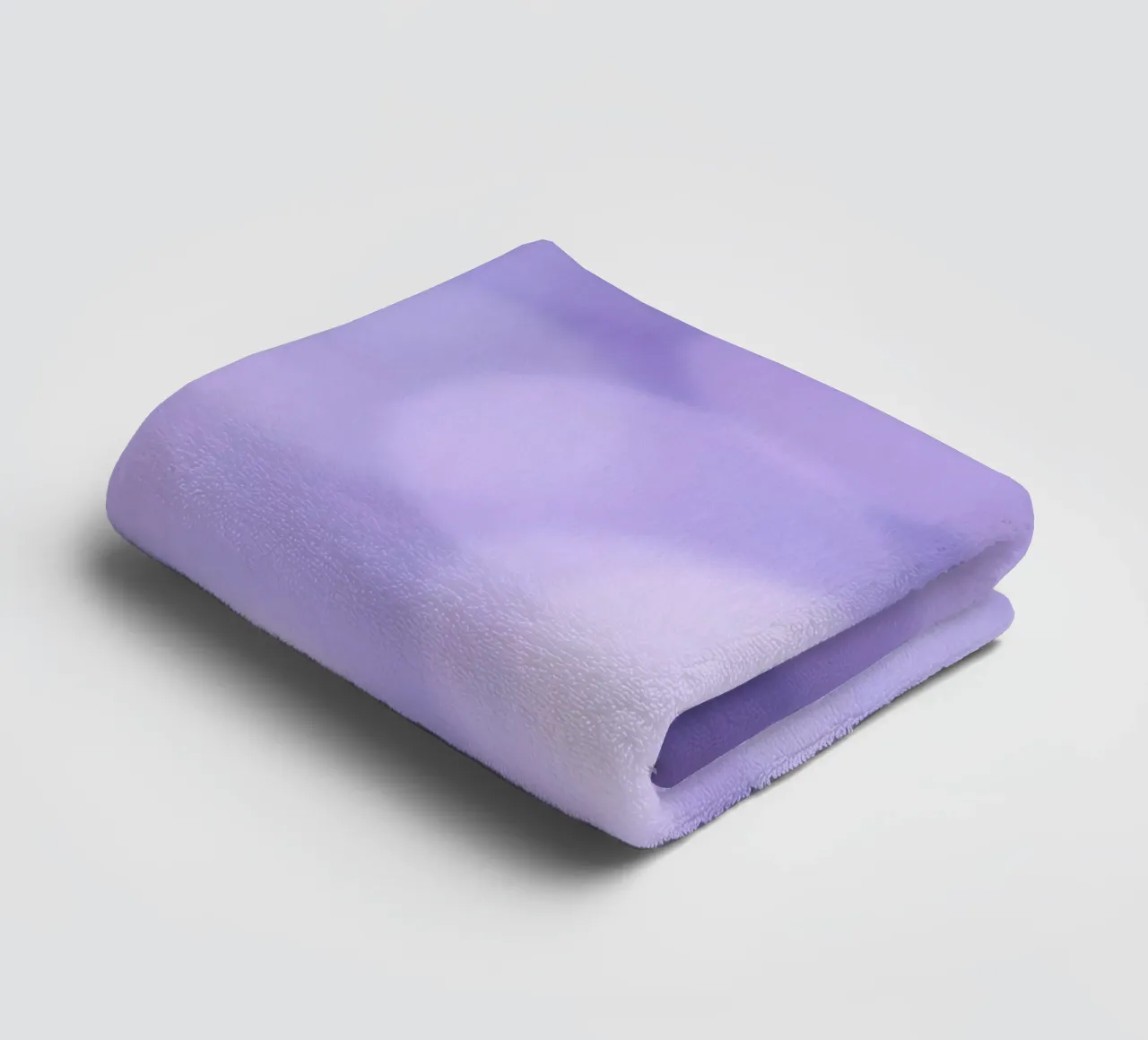 Sfondo bokeh con luci soffuse viola e blu asciugamano da bagno da DesignDoodle