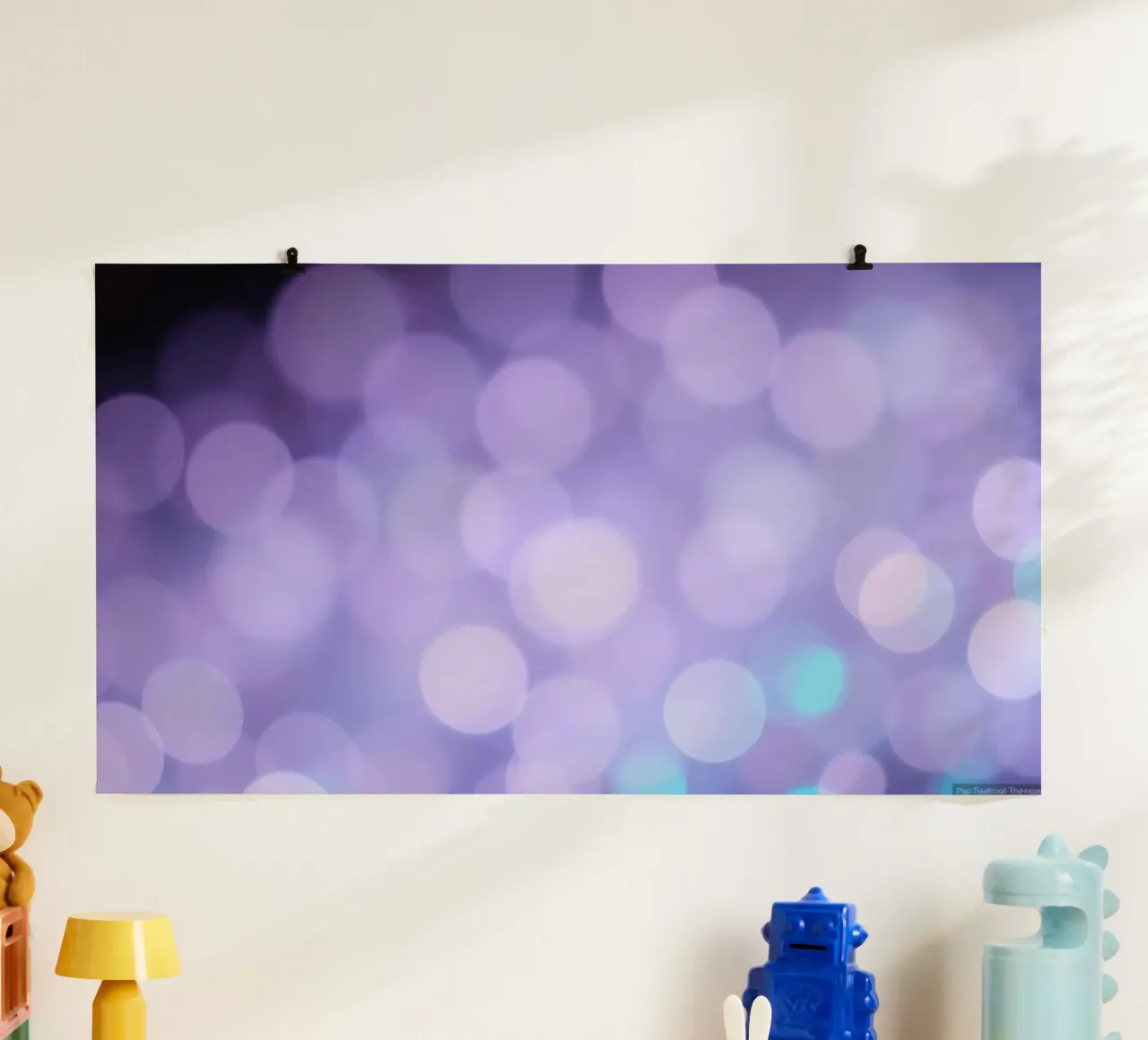 Sfondo bokeh con luci soffuse viola e blu carta hahnemühle da DesignDoodle