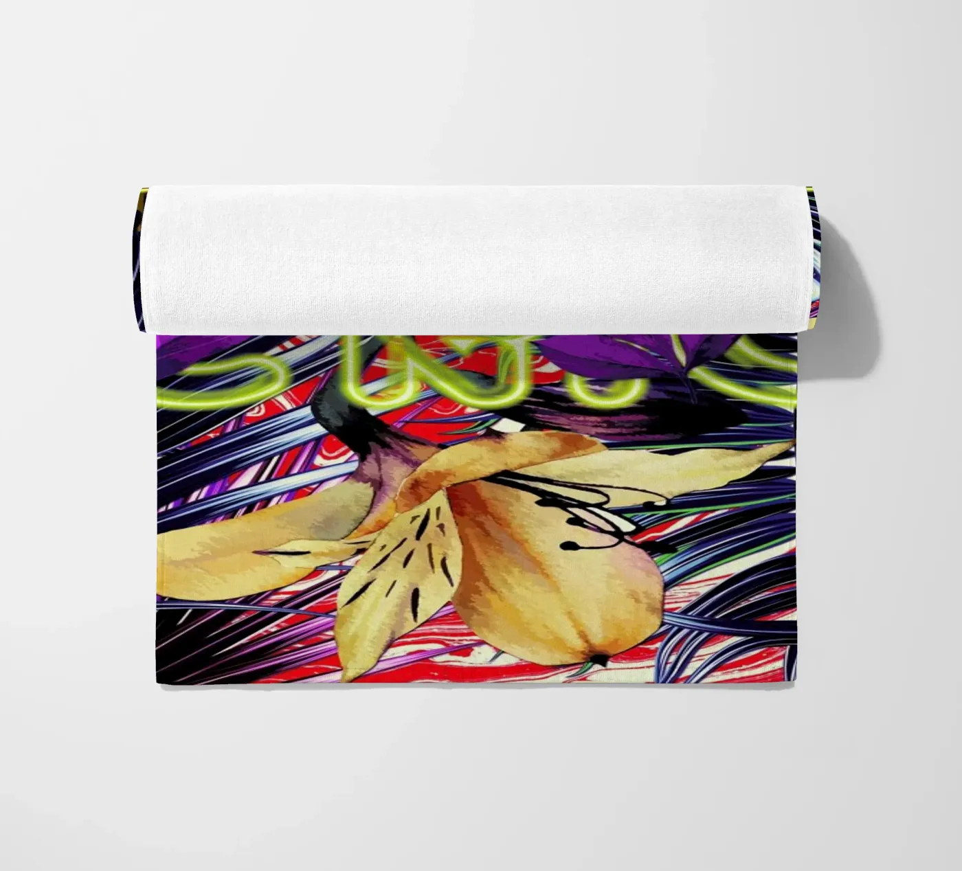 Chic beach towel by Mayka ienova