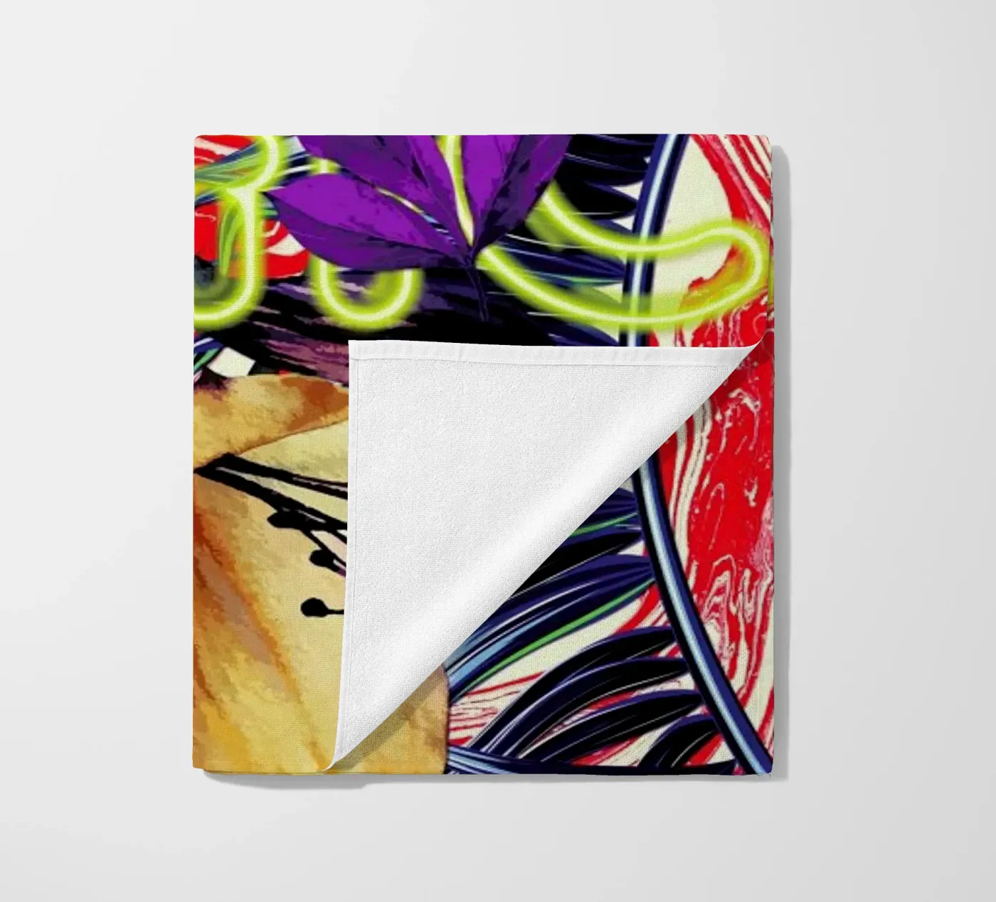 Chic beach towel by Mayka ienova