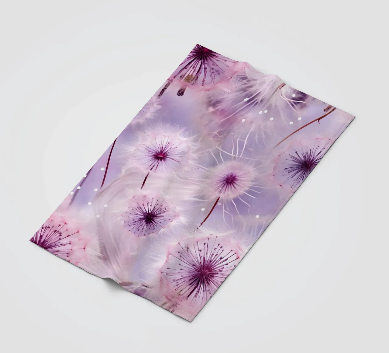 Dente di leone viola coperta in pile da Botanical Pattern House