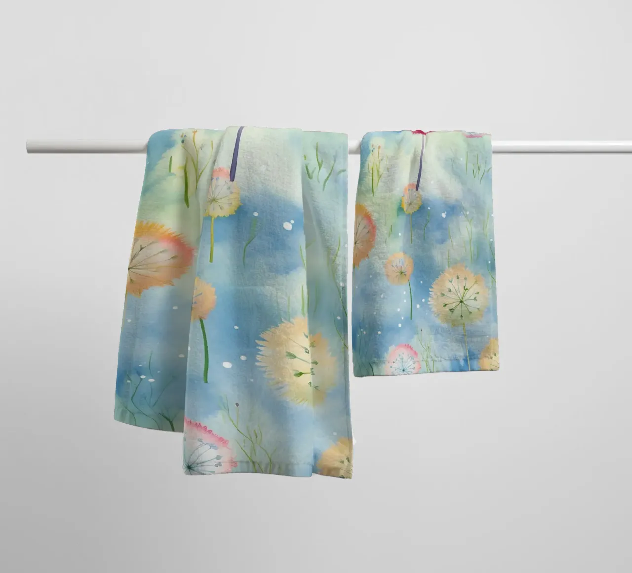 Denti di leone arcobaleno asciugamano da bagno da Botanical Pattern House