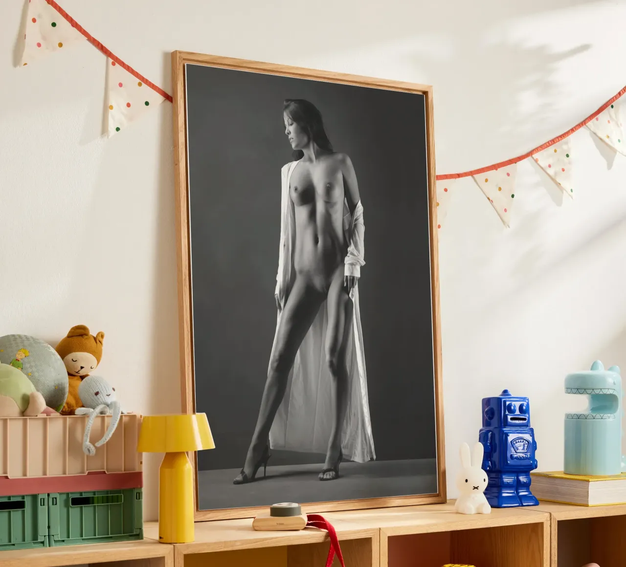 Laura Robed plexiglass da Dave Hare Photography