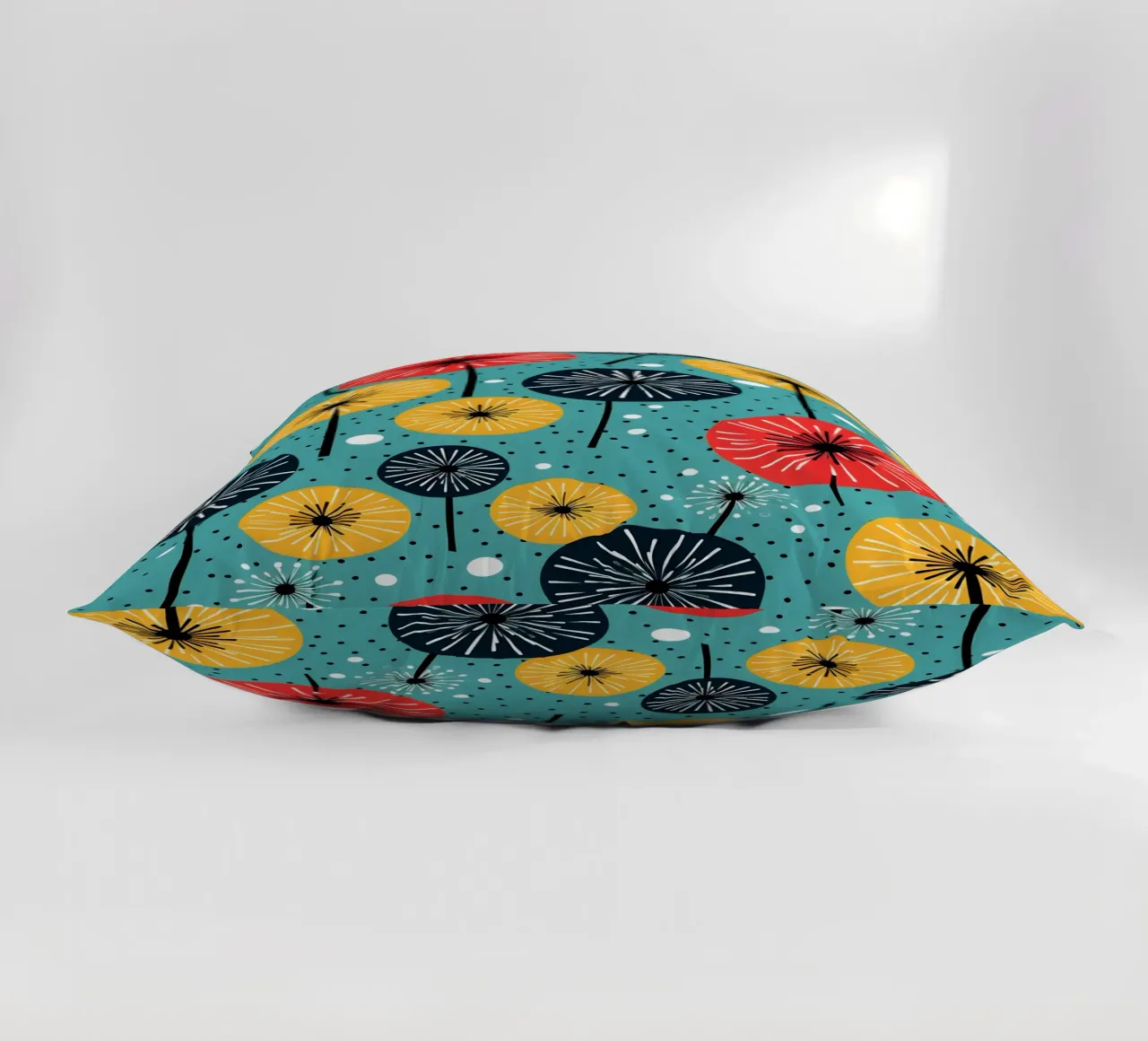 Dandelion retrò pop cuscino da Botanical Pattern House