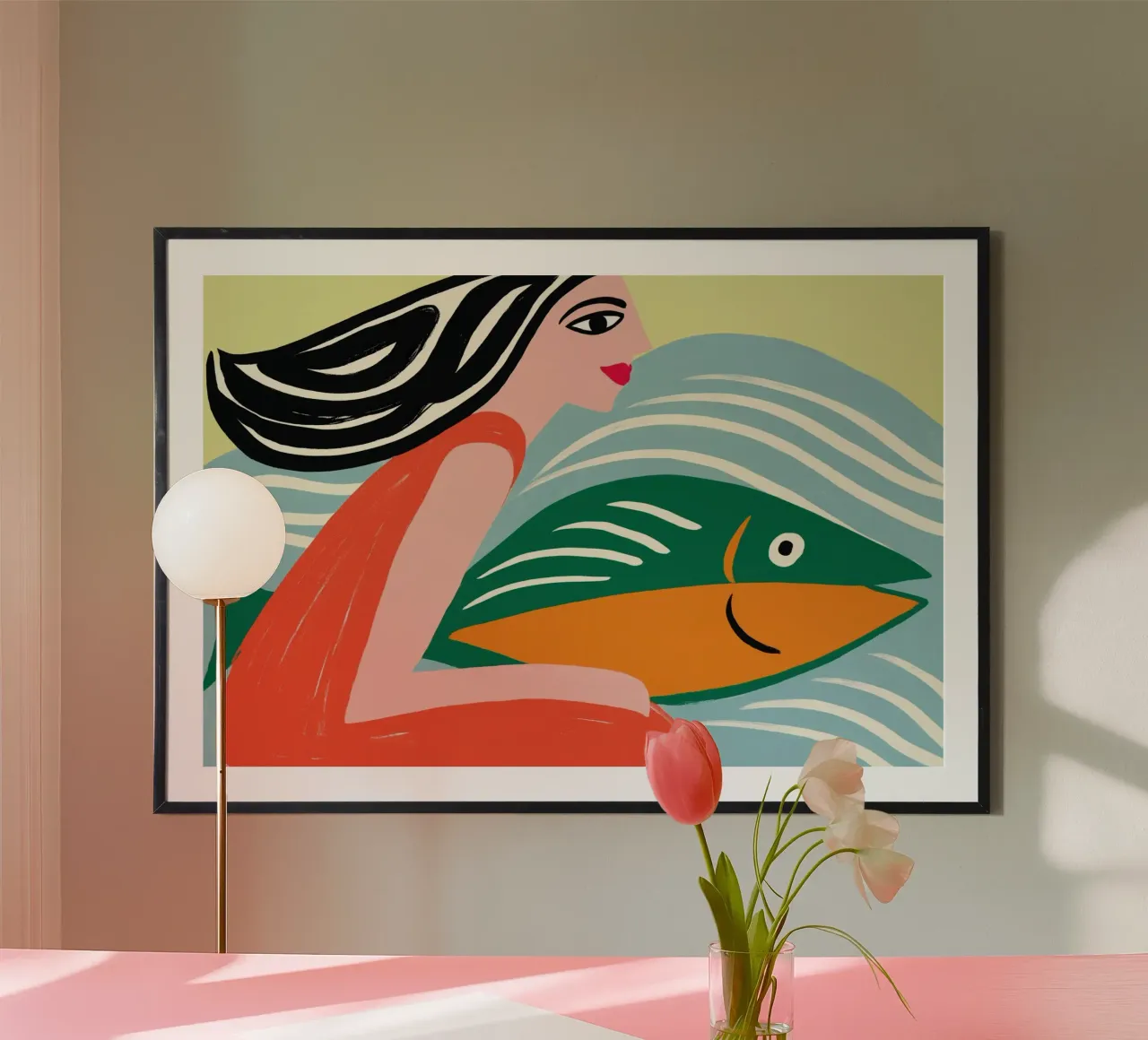 Maritime Urlaubsstimmung | Frau mit Fisch im Meer Poster von Autofocus